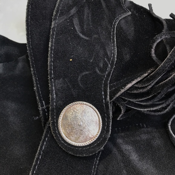 Black Suede Full Chaps with Fringe - Picture 3 of 4